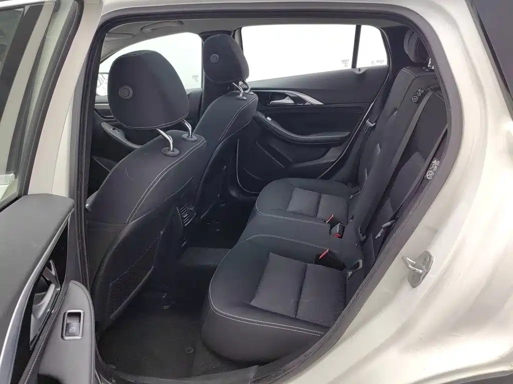 Infiniti QX30 — миниатюра 15