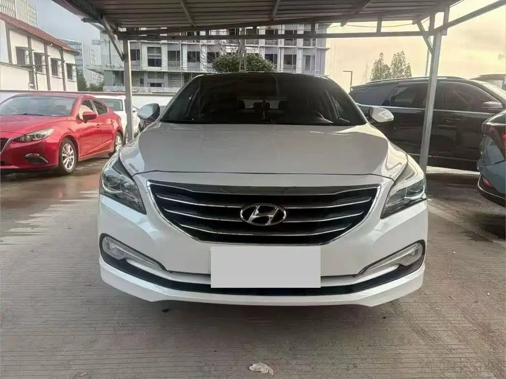 Hyundai Mistra — миниатюра 2