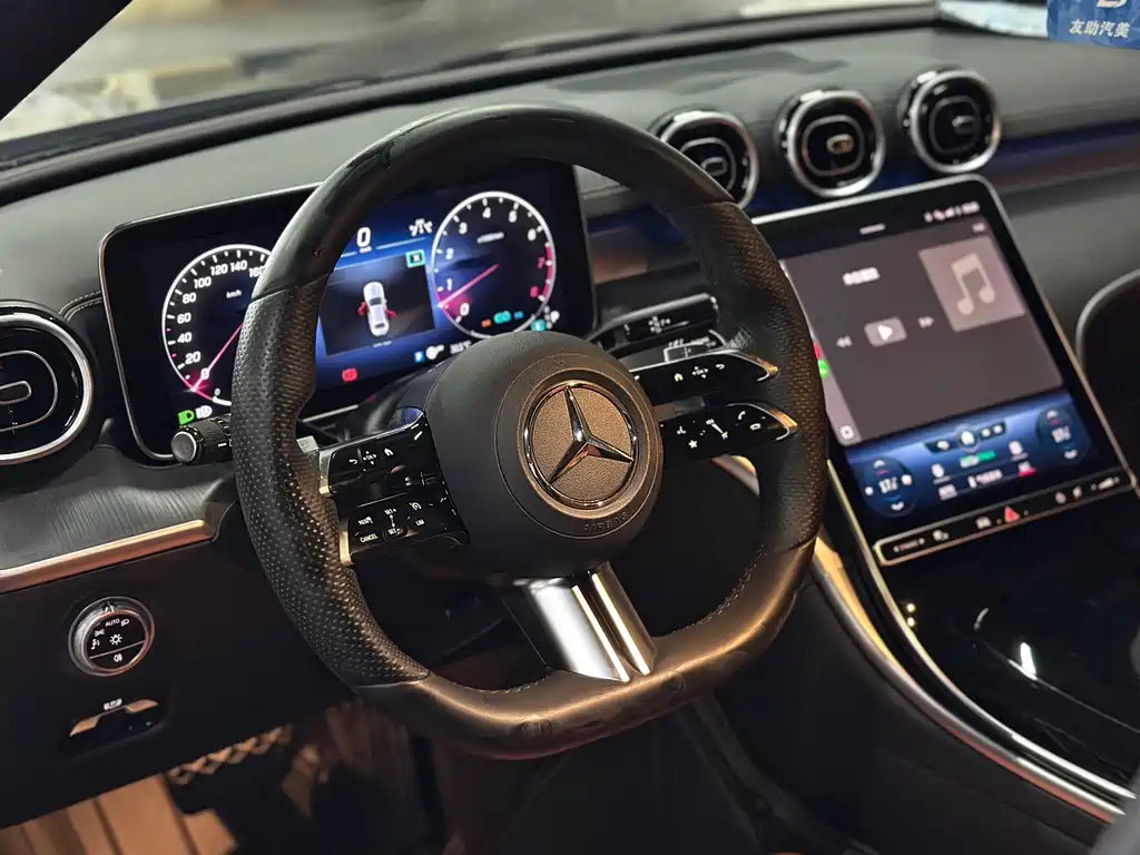 Mercedes-Benz C-Class — миниатюра 13