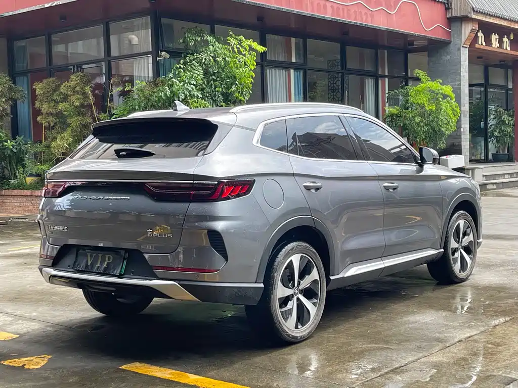 BYD PLUS New Energy — миниатюра 4