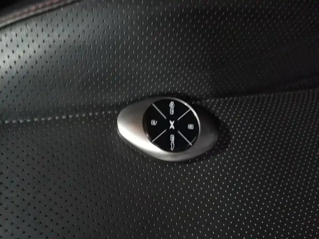 XPeng P7 — миниатюра 9