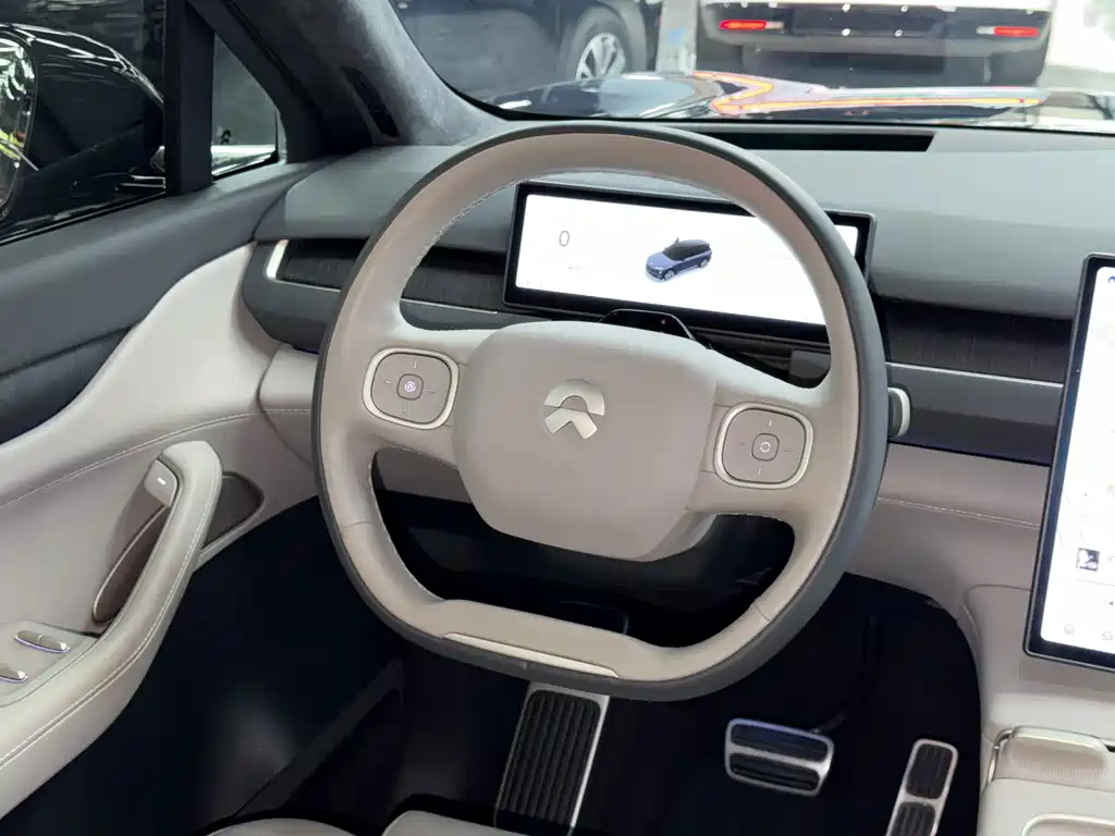 NIO ES8 — миниатюра 14