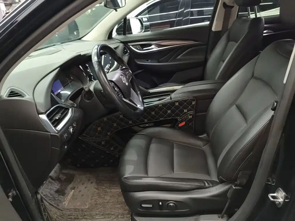 Buick Enclave — миниатюра 15