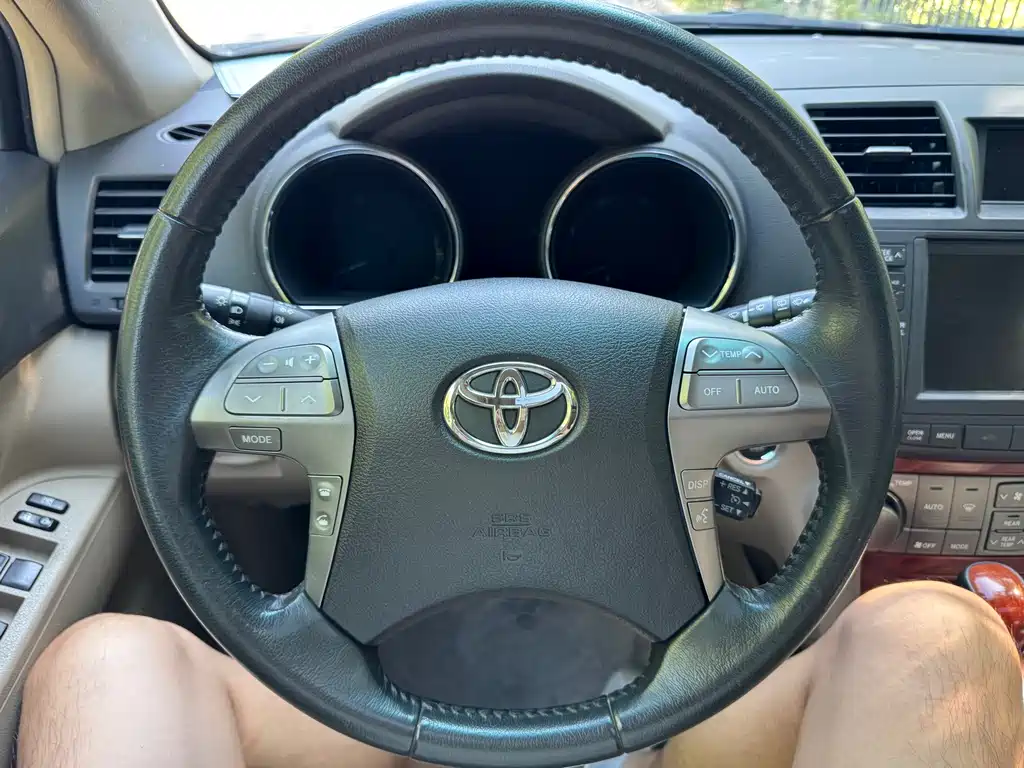 Toyota Highlander — фотографии объявления, Фото 13