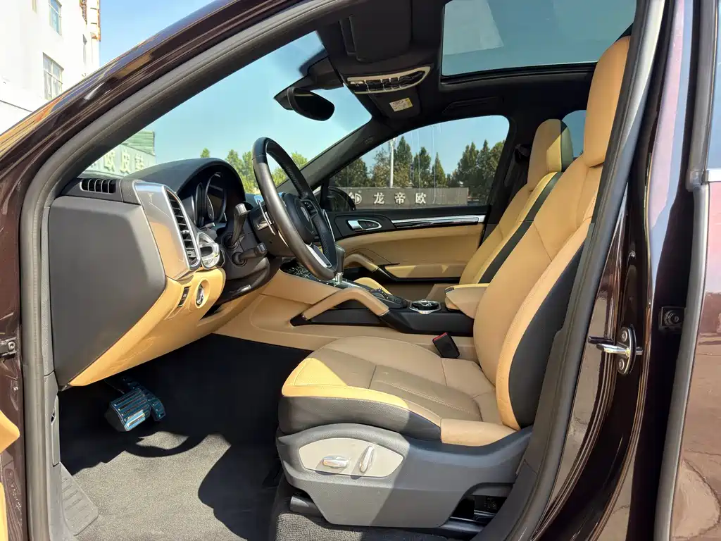 Porsche Cayenne Hybrid — миниатюра 4