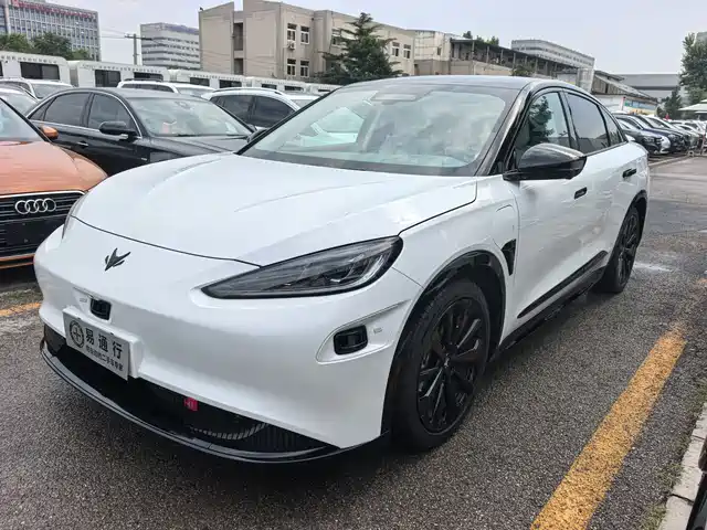 ARCFOX Alpha S 2024