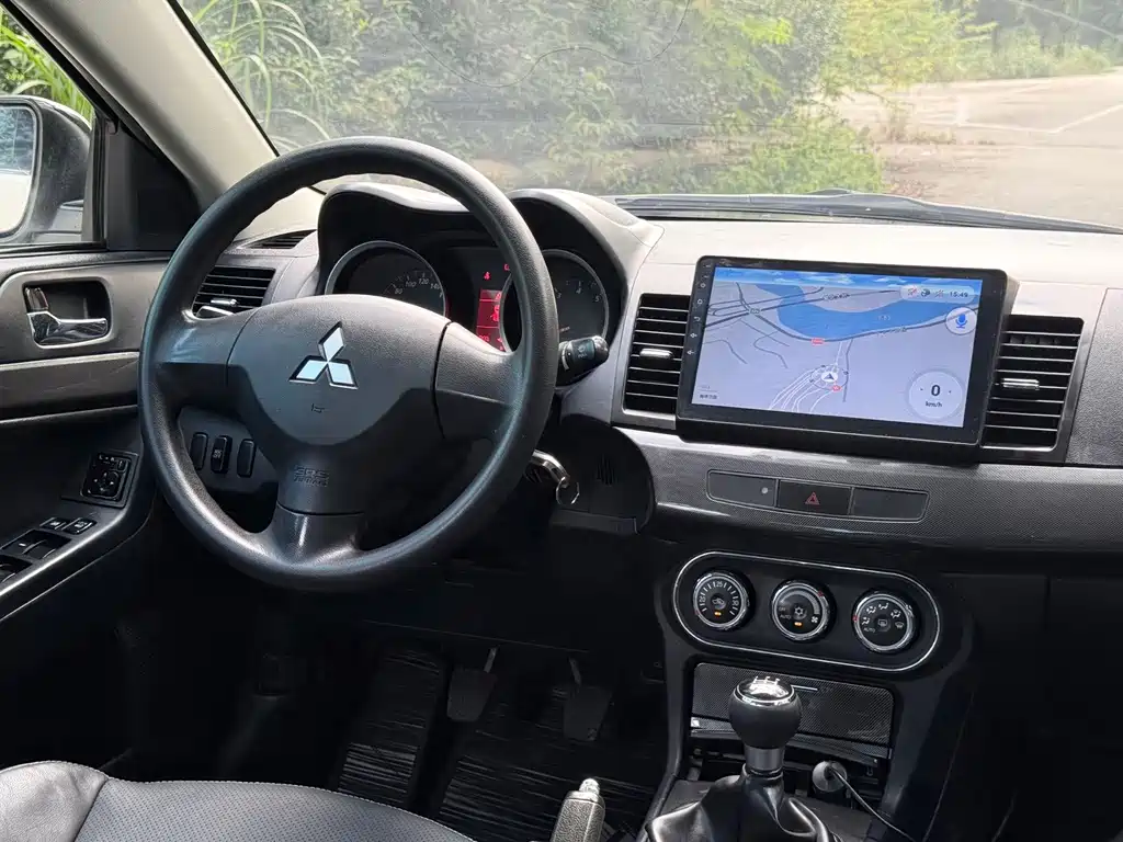 Mitsubishi Lancer EX — миниатюра 4