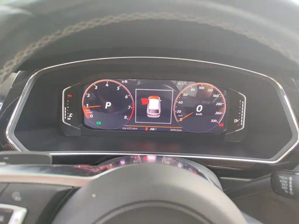 Volkswagen Tiguan L — миниатюра 12