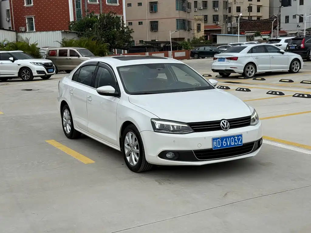 Volkswagen Sagitar — миниатюра 3