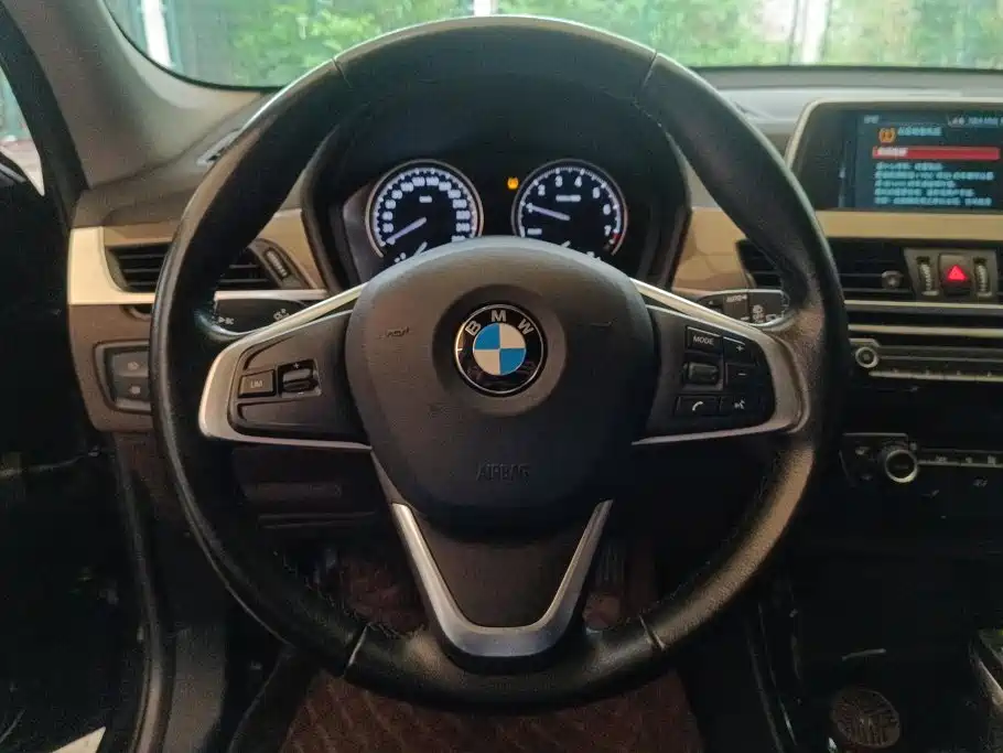 BMW X1 — миниатюра 15