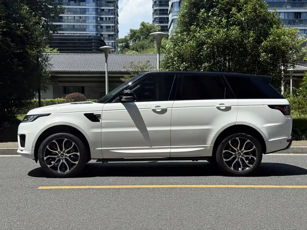 Land Rover Range Rover Sport 2022 3.0 L6