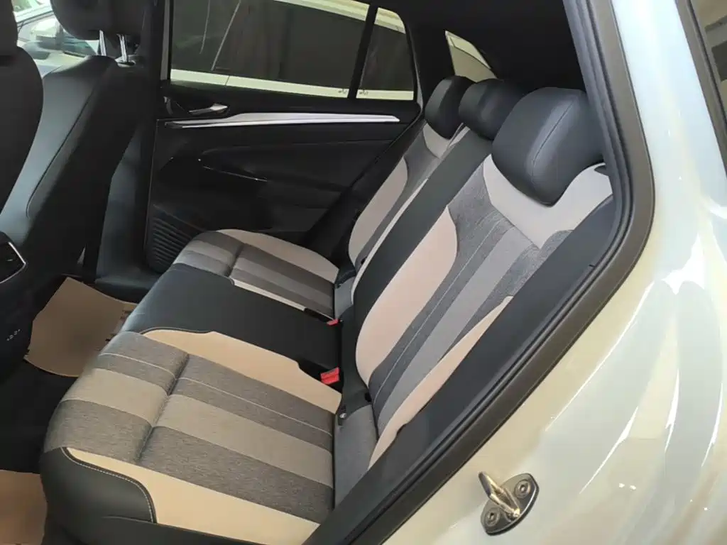 Volkswagen ID.4 Crozz — миниатюра 17