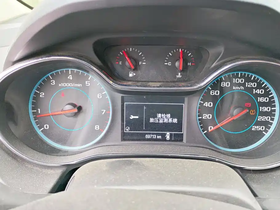 Chevrolet Cruze — миниатюра 14