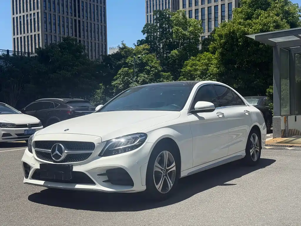 Mercedes-Benz C-Class 2020