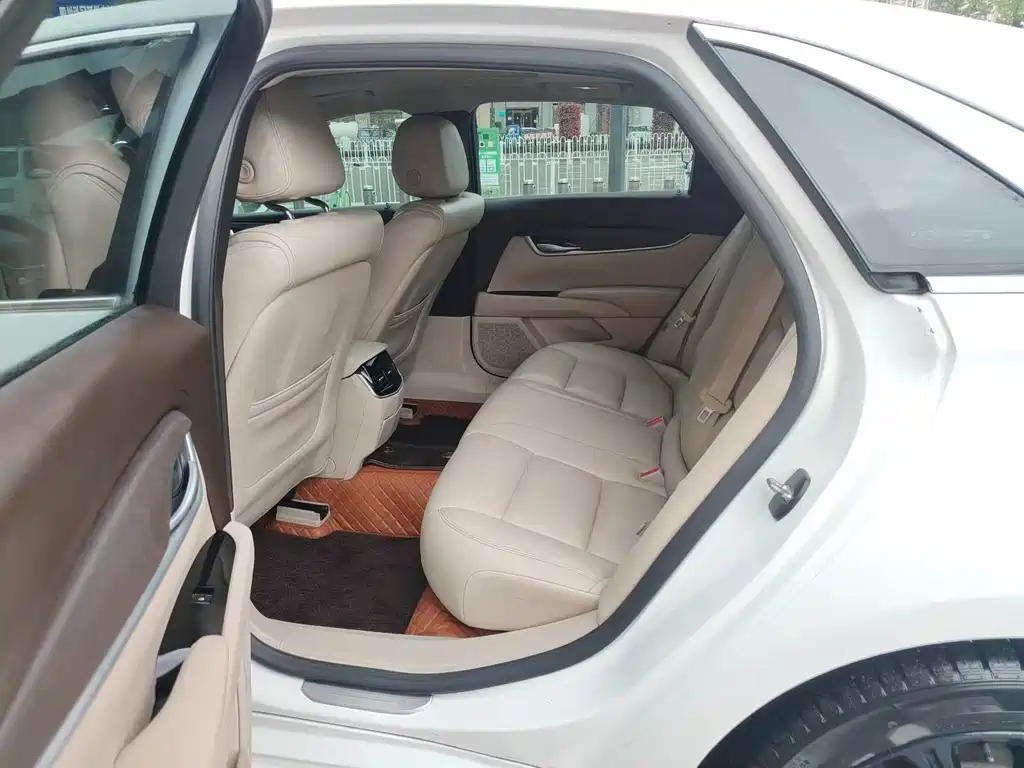 Cadillac XTS — миниатюра 5