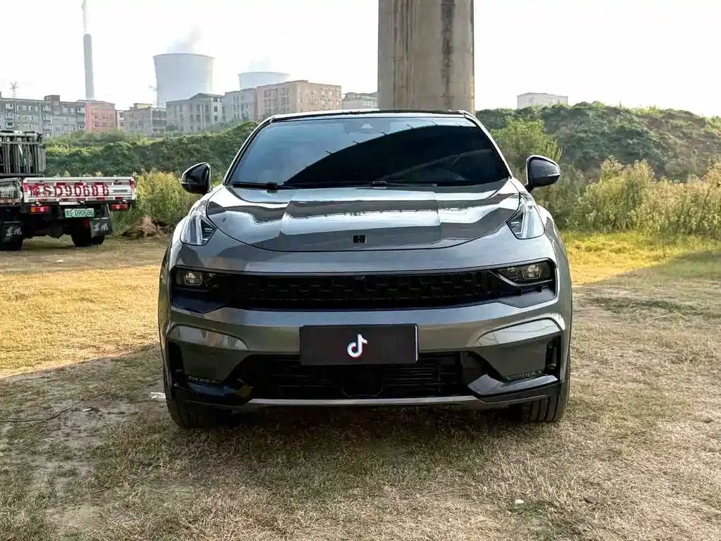 Lynk & Co 05 — миниатюра 2