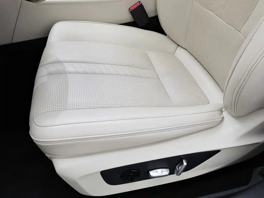 Li Auto Li ONE — миниатюра 20