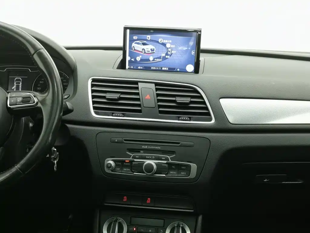 Audi Q3 — миниатюра 12
