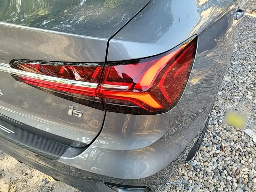 Roewe i5 — миниатюра 8