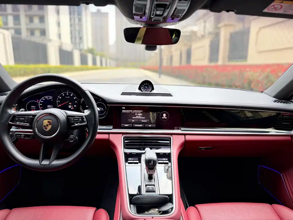 Porsche Panamera — миниатюра 9