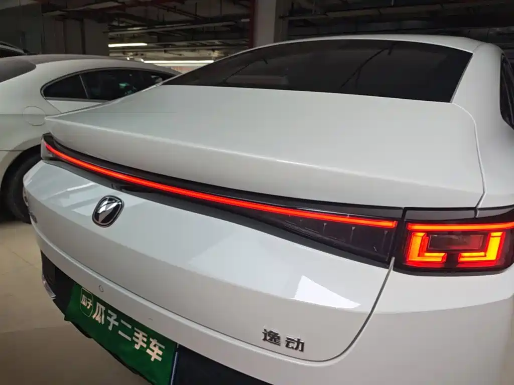 Changan Eado — миниатюра 6