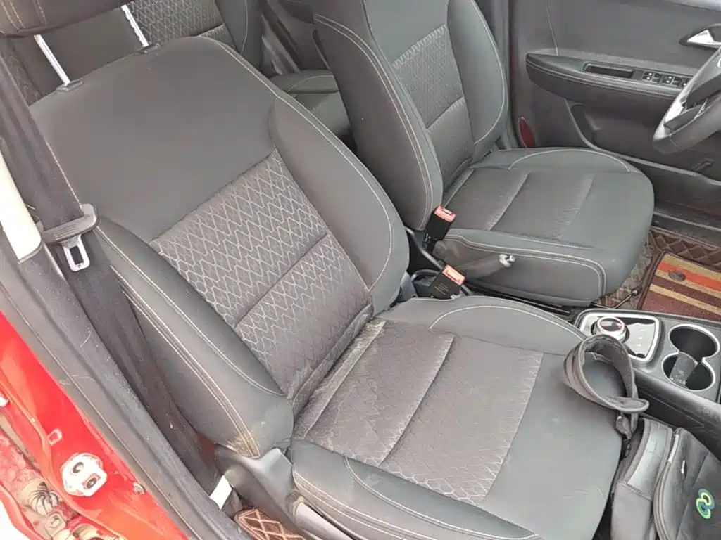JAC JAC iEV6E — миниатюра 25