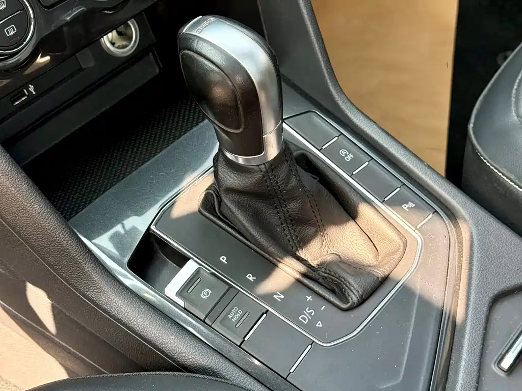 Volkswagen Tiguan — миниатюра 10