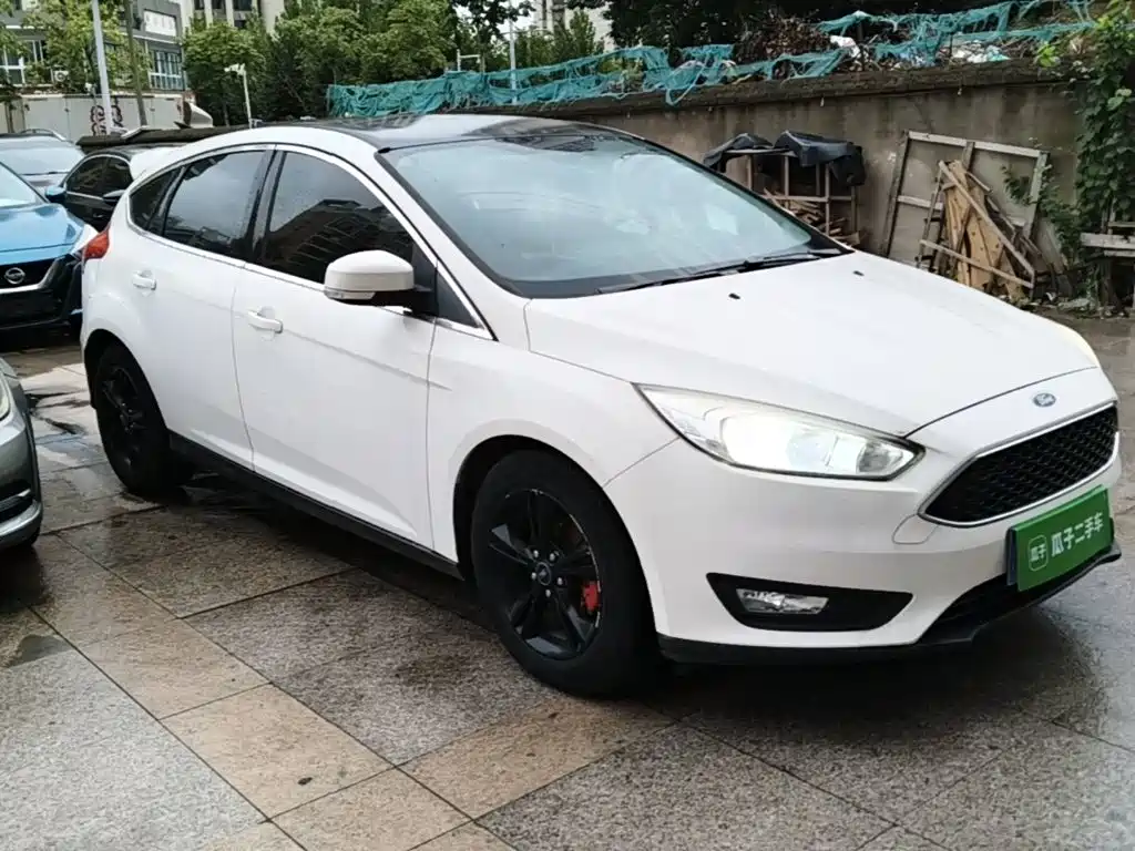 Ford Focus — миниатюра 4