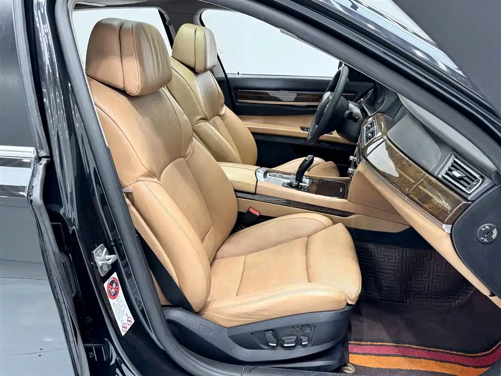 BMW 7 Series 7 2013 760Li
