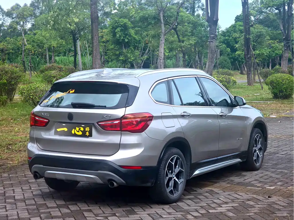 BMW X1 — миниатюра 7