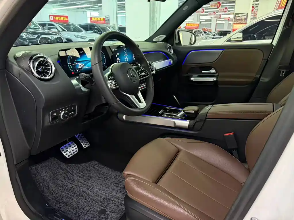 Mercedes-Benz GLB — миниатюра 6