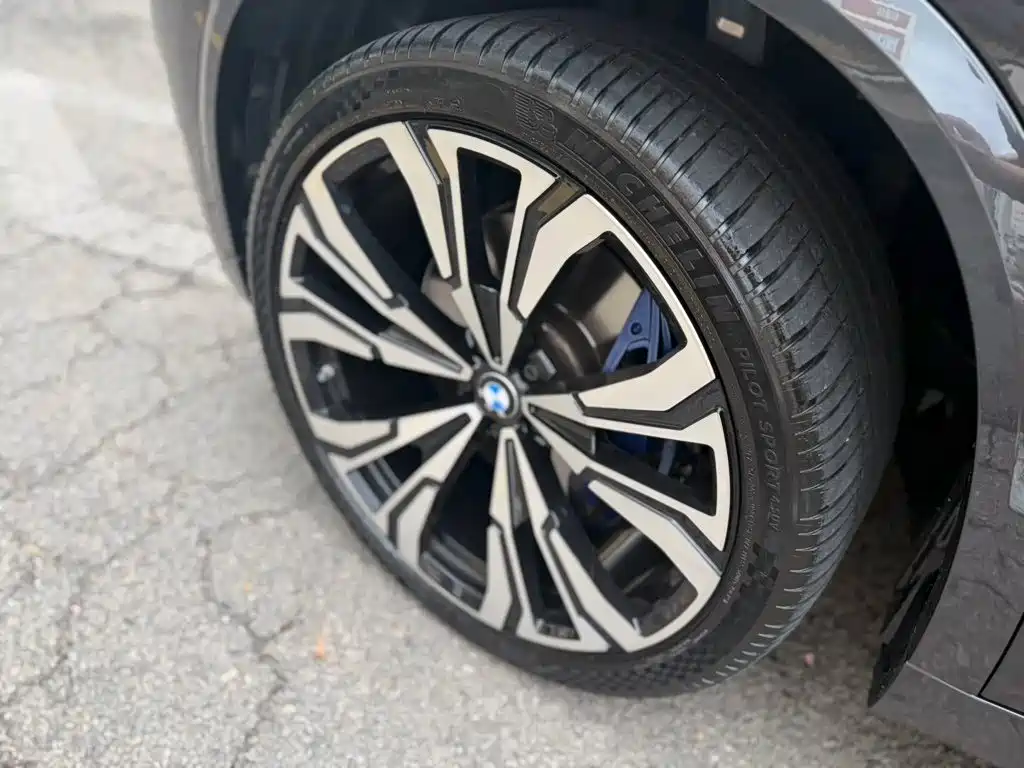 BMW X5 — миниатюра 14