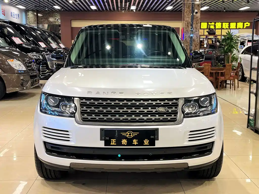 Land Rover Range Rover — миниатюра 2