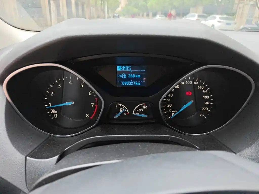 Ford Focus — миниатюра 12