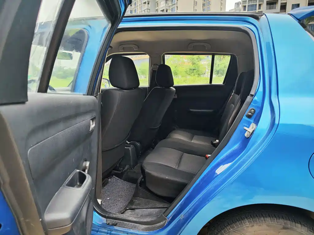 Suzuki Swift — миниатюра 14