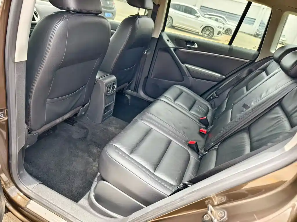 Volkswagen Tiguan — миниатюра 6