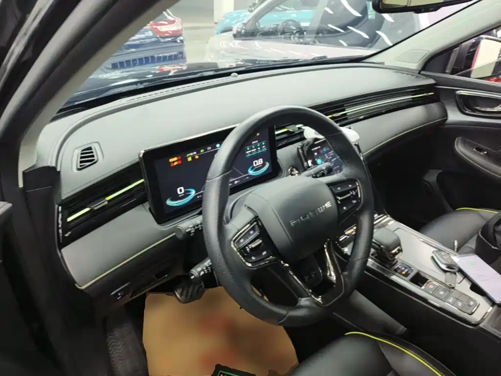 Roewe RX5 — миниатюра 10