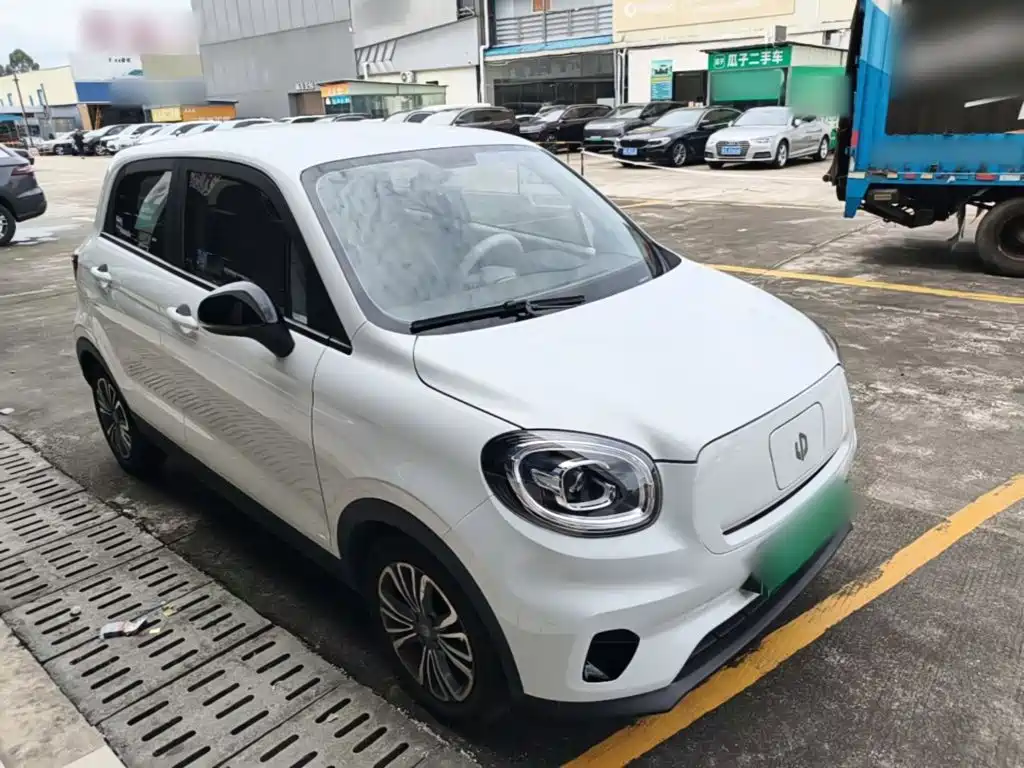 Leapmotor Leapmotor T03 — миниатюра 4
