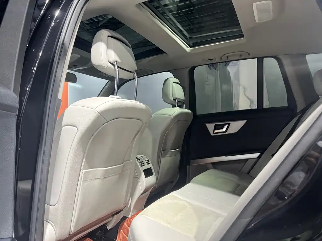 Mercedes-Benz GLK-Class — миниатюра 6