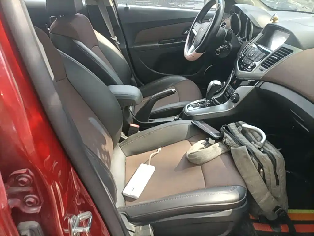 Chevrolet Cruze — миниатюра 25