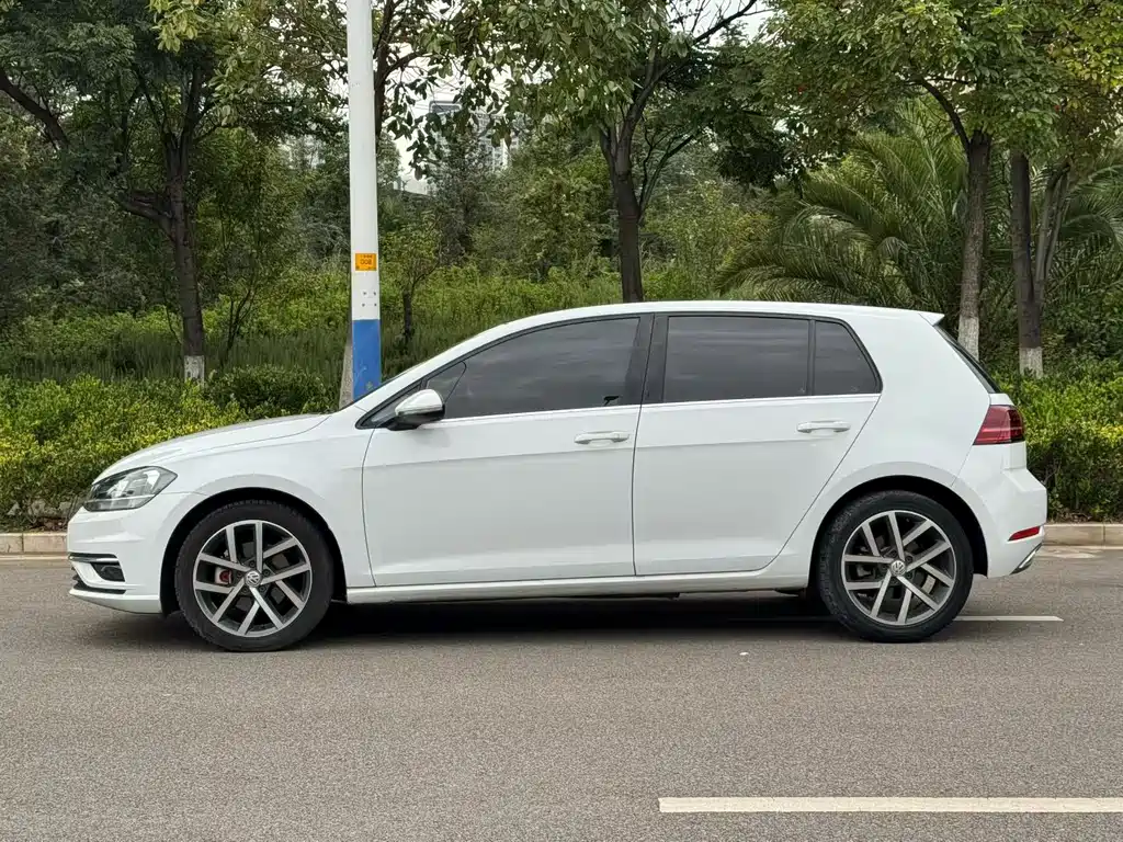 Volkswagen Golf — миниатюра 9