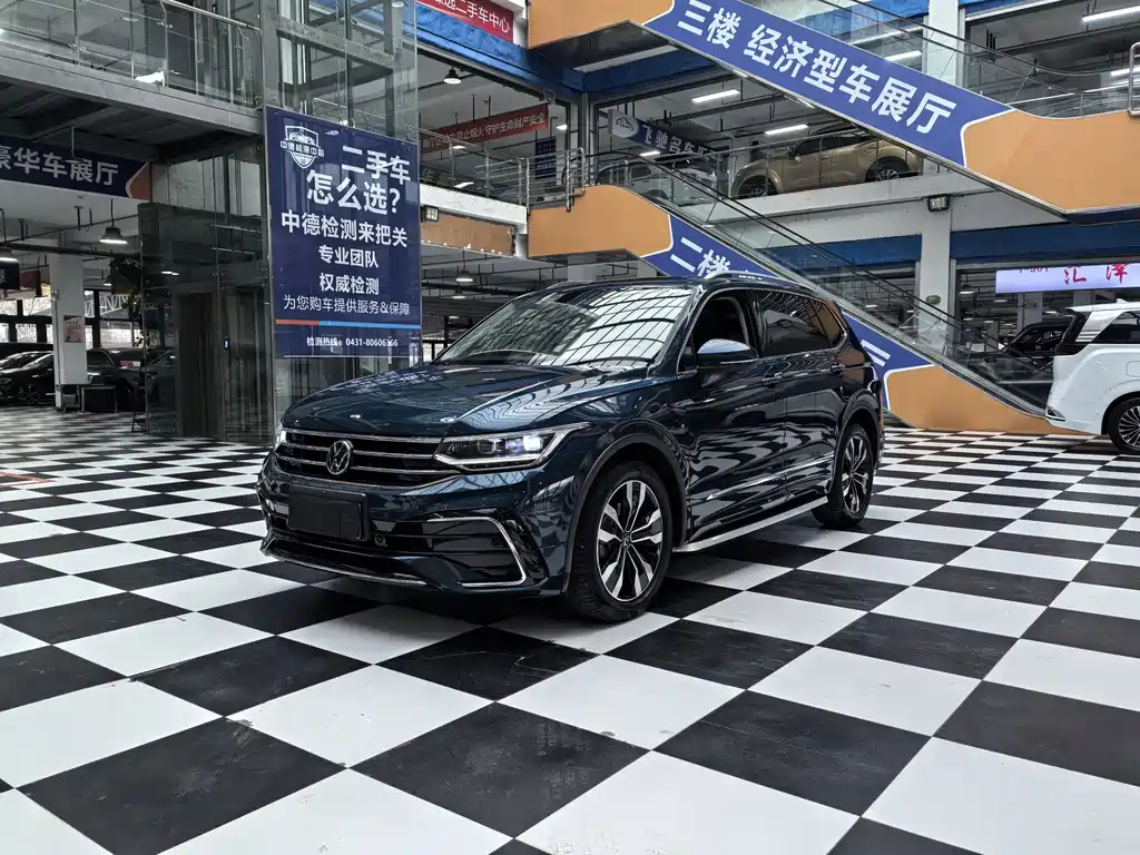 Volkswagen Tiguan L 2022
