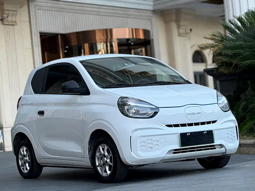 Roewe Clever 2022 311km