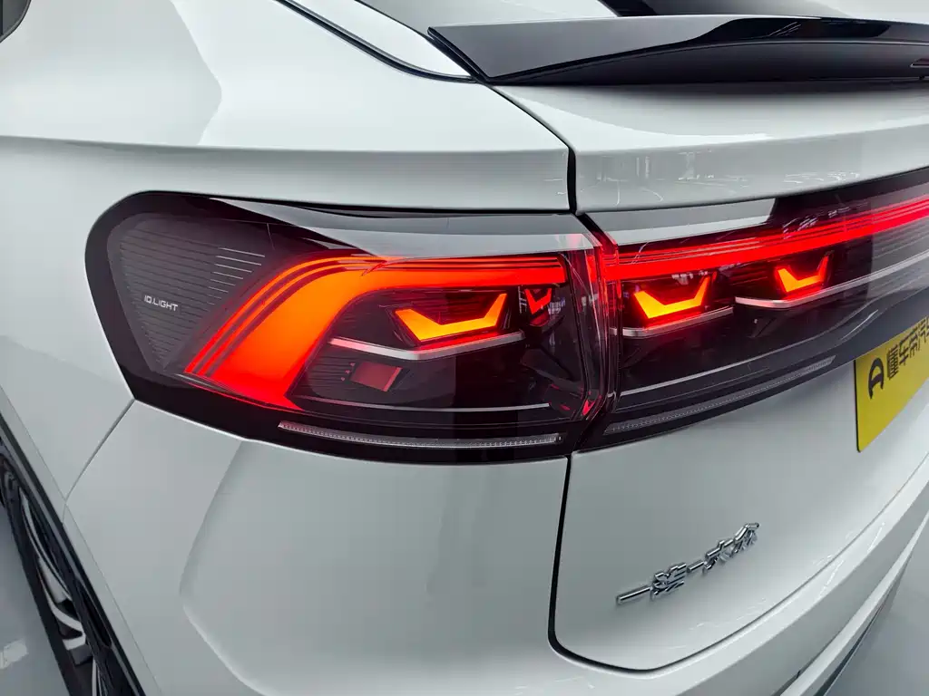 Volkswagen X — миниатюра 10