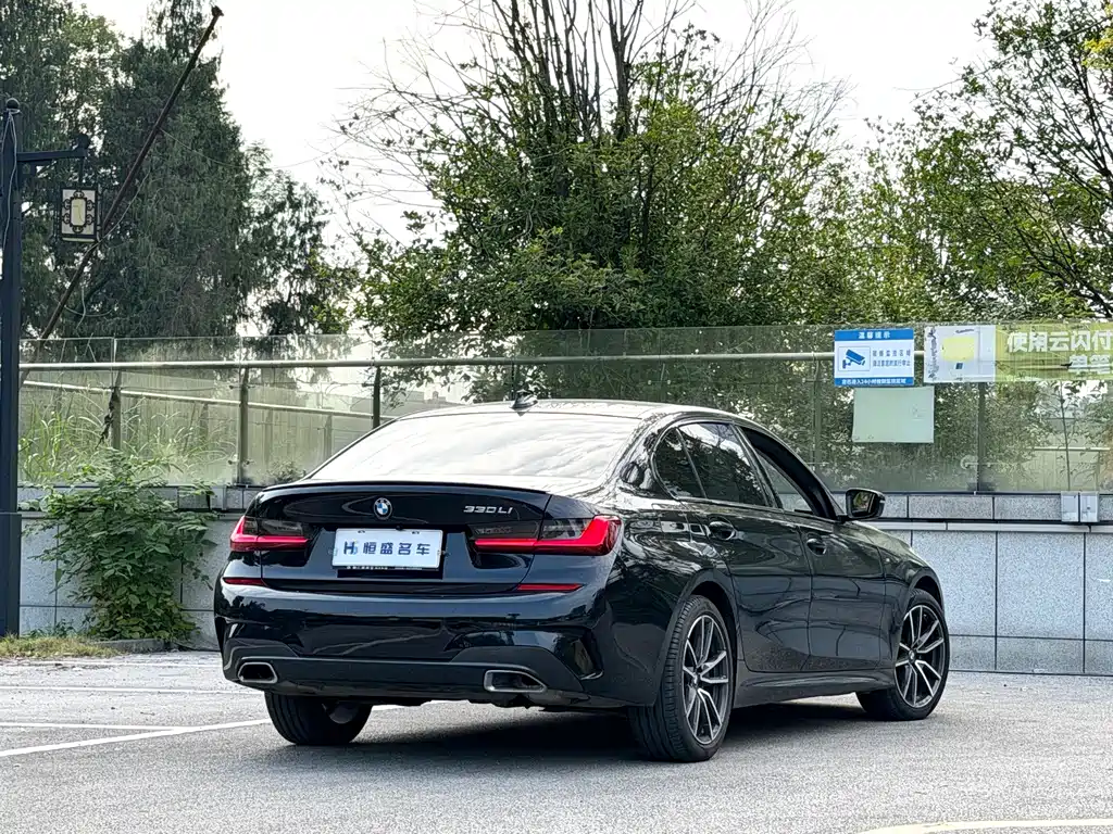 BMW 3 Series — миниатюра 9