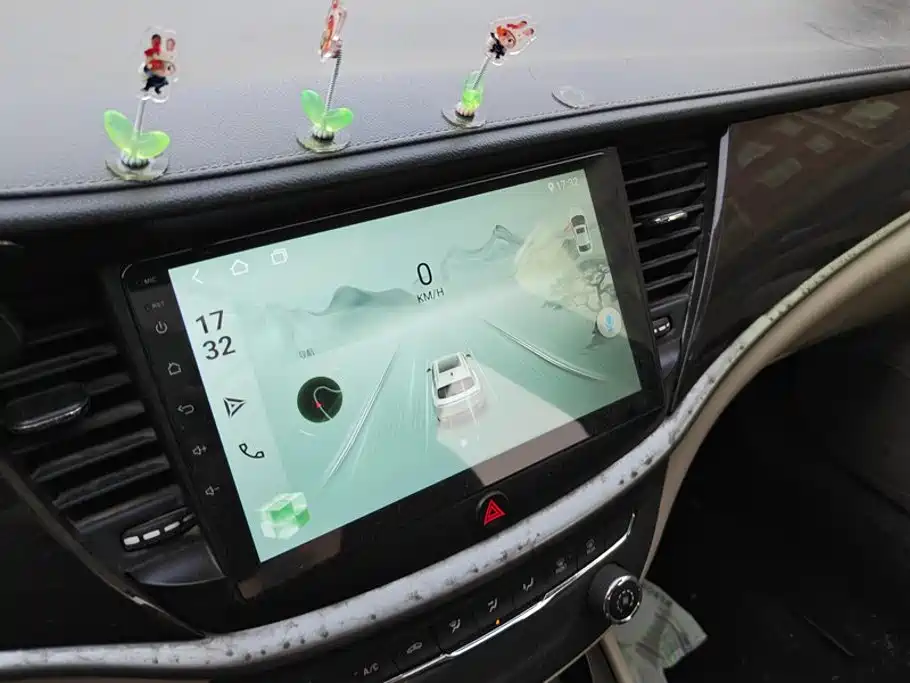 Buick Verano — миниатюра 13