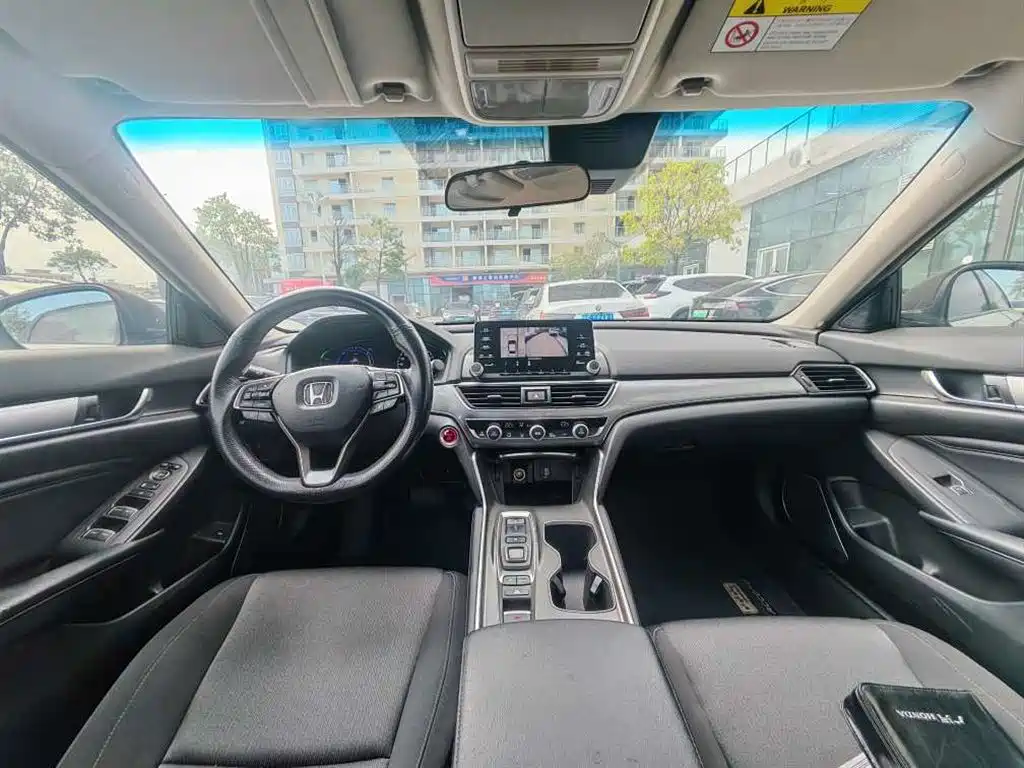 Honda Accord — миниатюра 5