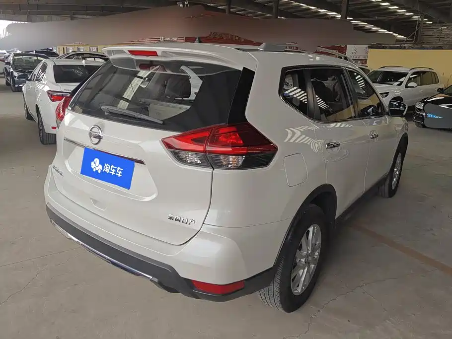 Nissan X-Trail — миниатюра 3