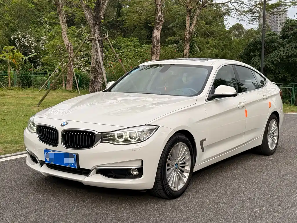 BMW 3 Series GT 2015