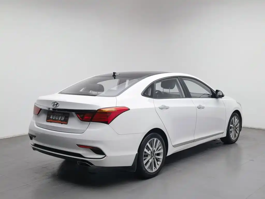 Hyundai Mistra — миниатюра 2